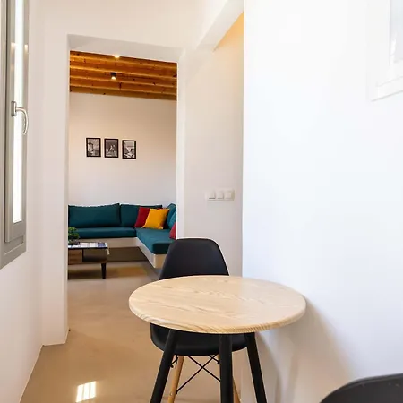 Assyr B - Santorini Cozy Cycladic Retreat بيت للعطل ميغالوخوري