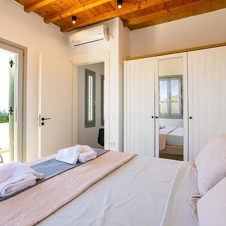 Assyr B - Santorini Cozy Cycladic Retreat 펜션 *